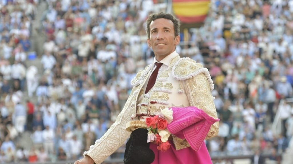 DAVID DE MIRANDA DEJA HUELLA EN EL 15° FESTEJO DE MADRID!!!