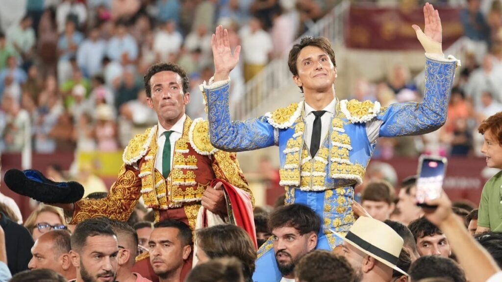 TRES TENORES Y UNA SINFONÍA CON LA BELLEZA INMORTAL, COLOFÓN EN LA MALAGUETA.